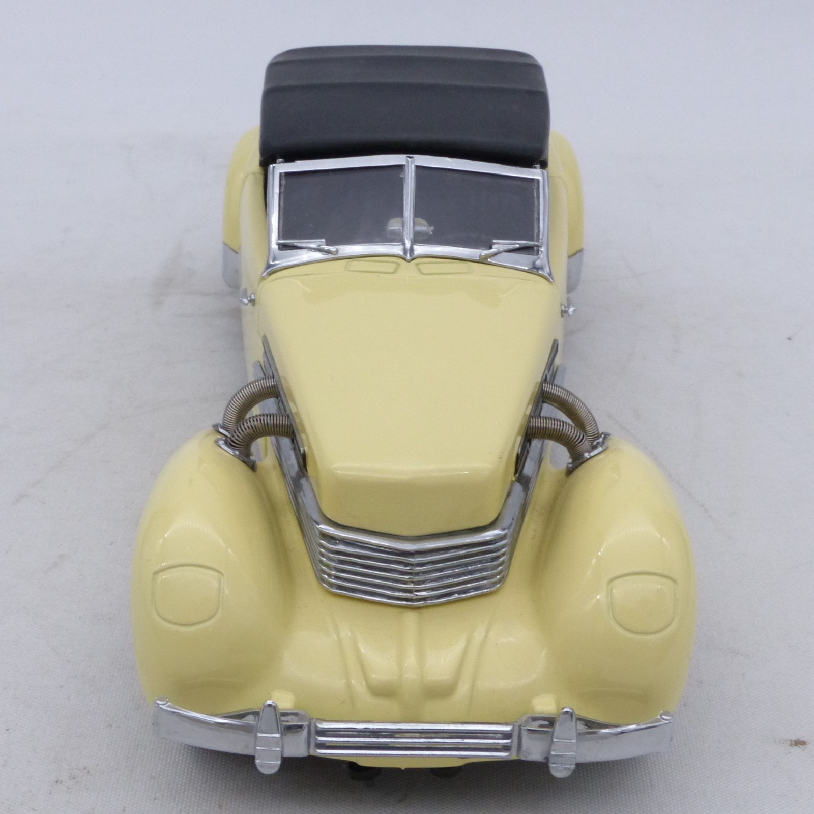 Franklin Mint 1:24 B11PN92 Cord 812 Phaeton Coupé 1937 in Tüte o. EX8591