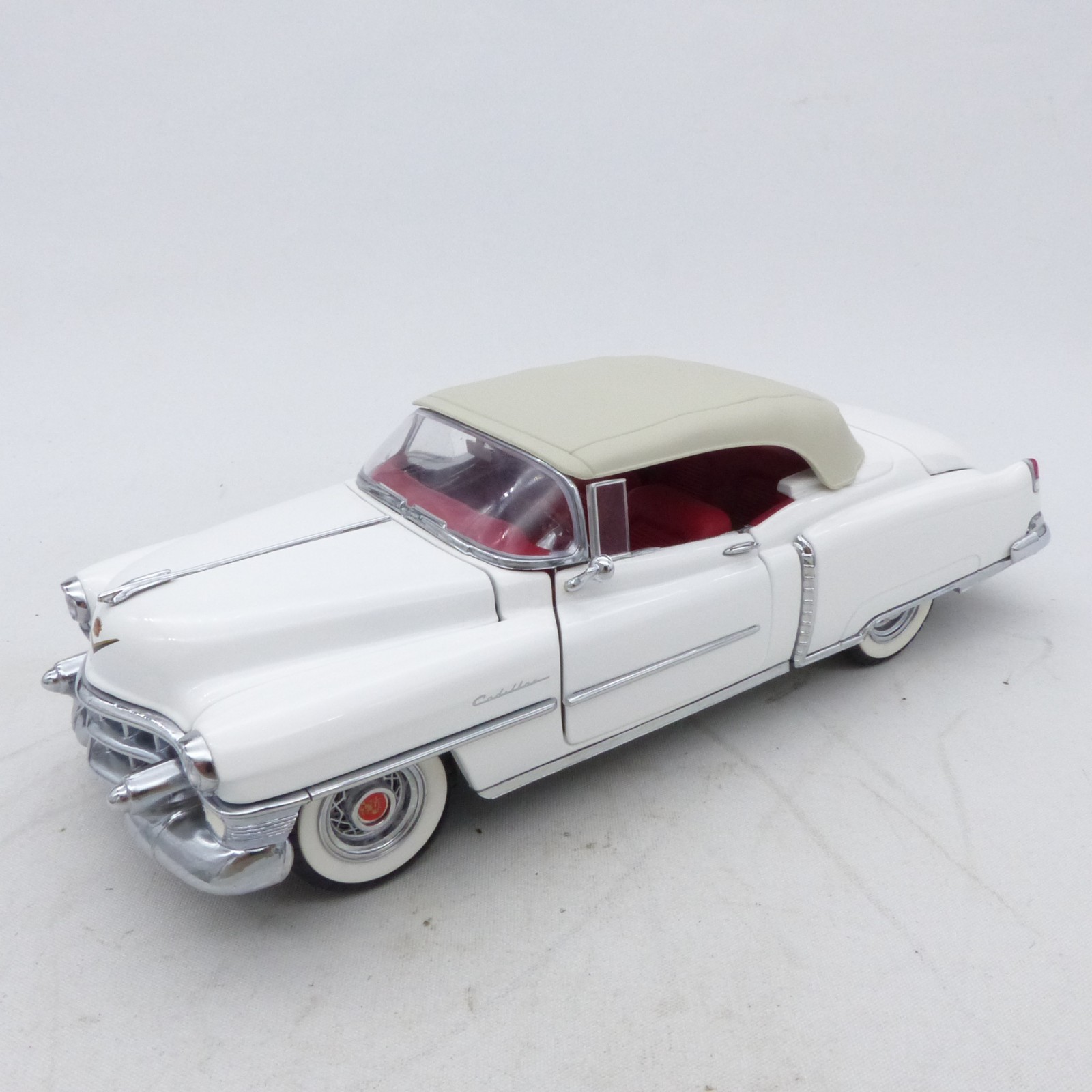 Franklin Mint 1:24 B11RB68 Cadillac Eldorado 1953 weiß in Tüte o. EX8091
