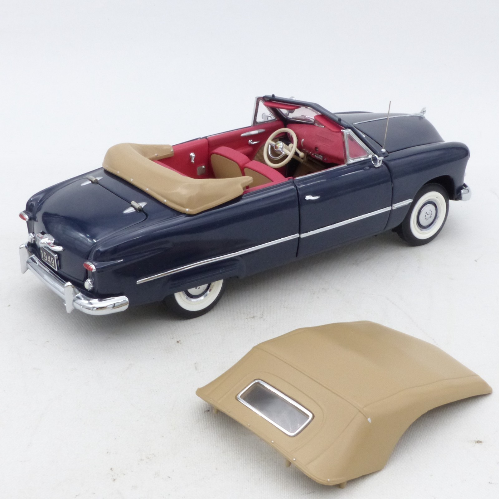 Franklin Mint 1:24 B11WL72 Ford Custom Convertible 1949 blau in Tüte o. EX8588 – Bild 6