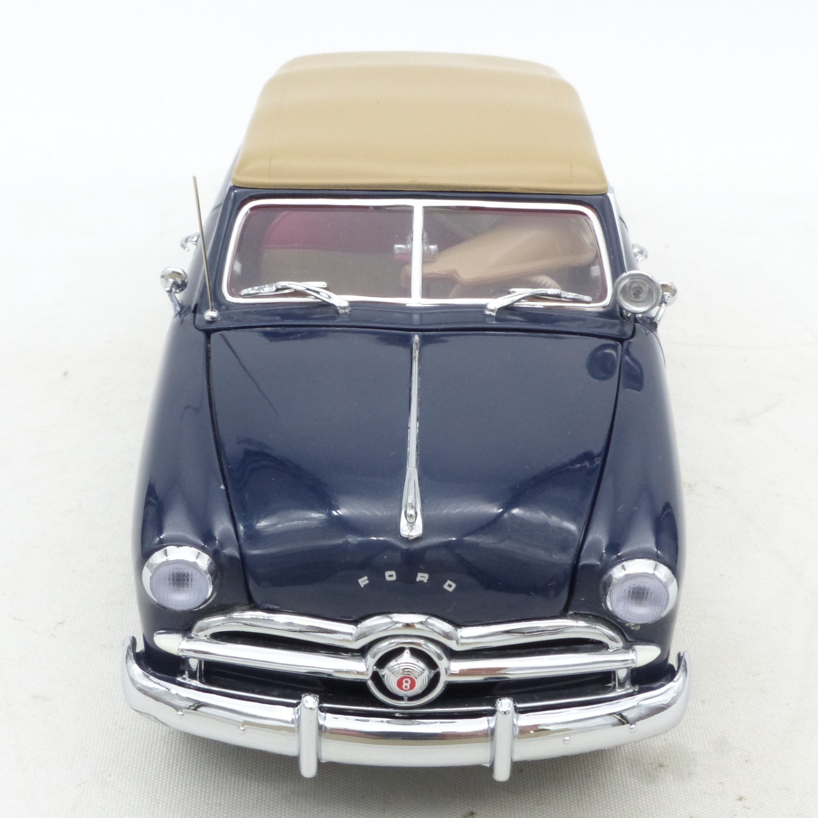 Franklin Mint 1:24 B11WL72 Ford Custom Convertible 1949 blau in Tüte o. EX8588