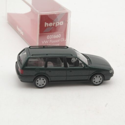 Herpa 1:87 031660 VW Passat GL Variant in OVP RR3217 – Bild 3