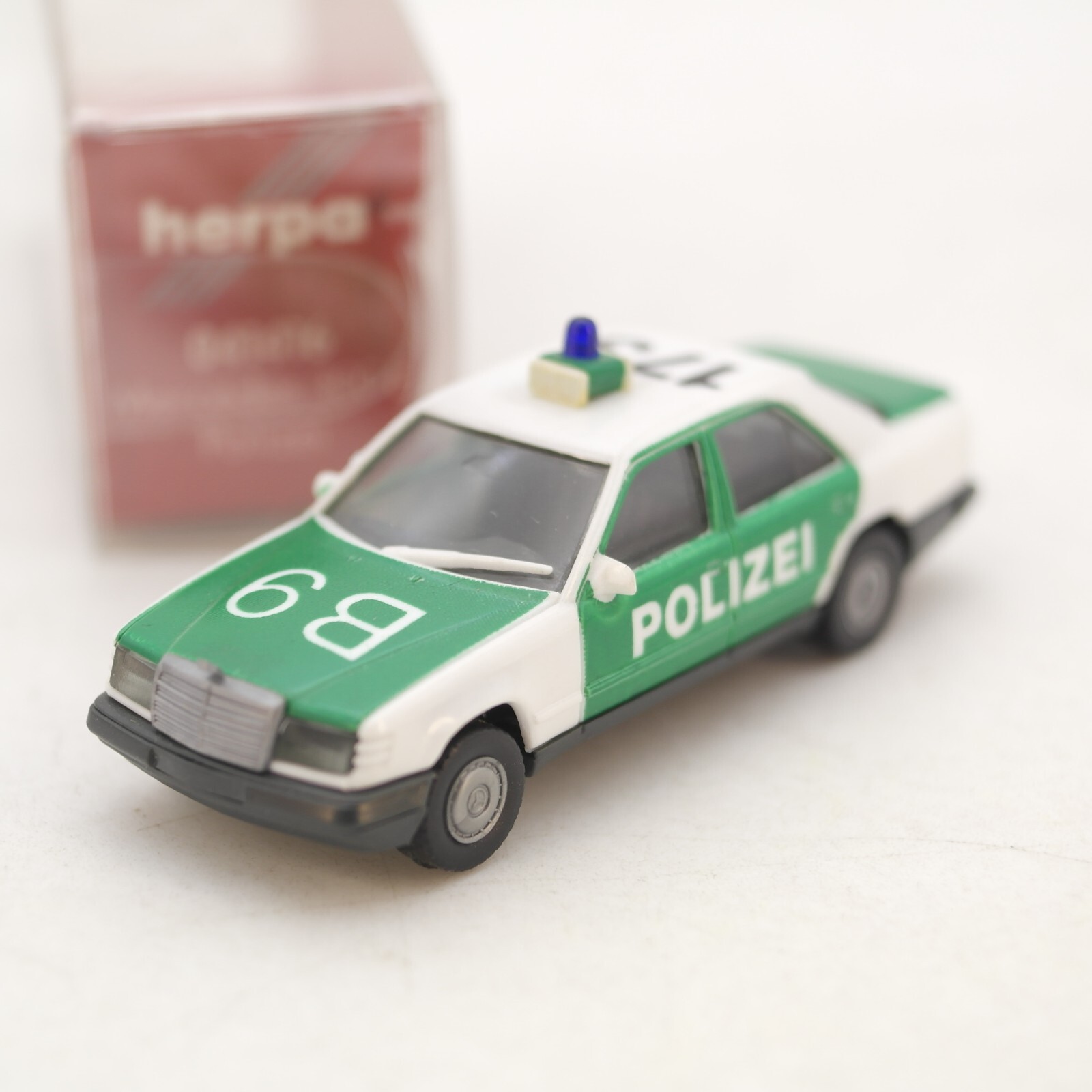 Herpa 1:87 041416 Mercedes Benz 300 E Polizei in OVP RG4800