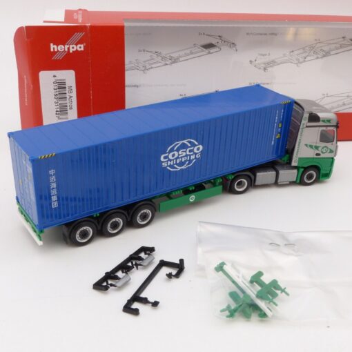 Herpa 1:87 311427 MB Actros Sattelzug COSCO Shipping in OVP EX4791 – Bild 3