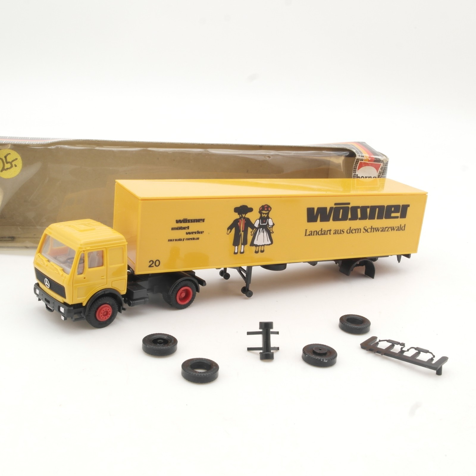 Herpa 1:87 MB NG Sattelzug Wössner Möbelwerke, siehe Foto in OVP RR5414