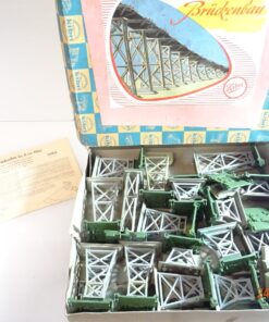 Kibri H0 Brückenbau Stützen siehe Foto in OVP CK6272
