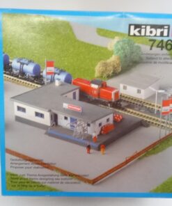 Kibri N 7469 Bausatz Büro mit Abfüllanlage, neuwertig in OVP QR4410