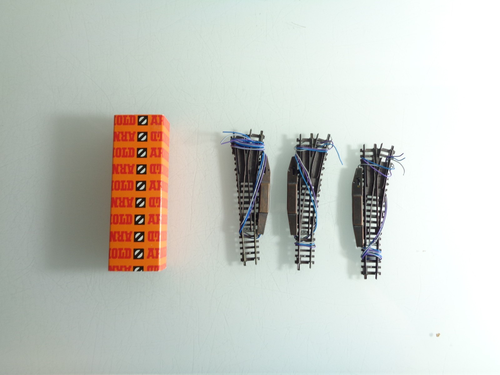 Konvolut Arnold Spur N 1747 Weiche re. 3St. s. Foto in OVP PK1804