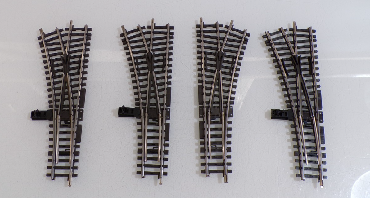 Konvolut Märklin H0 2261 K Gleis Handweichen 4 Stück s. Foto PK3020 o.