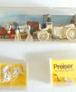 Konvolut Spur H0 Figuren Kutsche u. Tiere siehe Foto PK2582