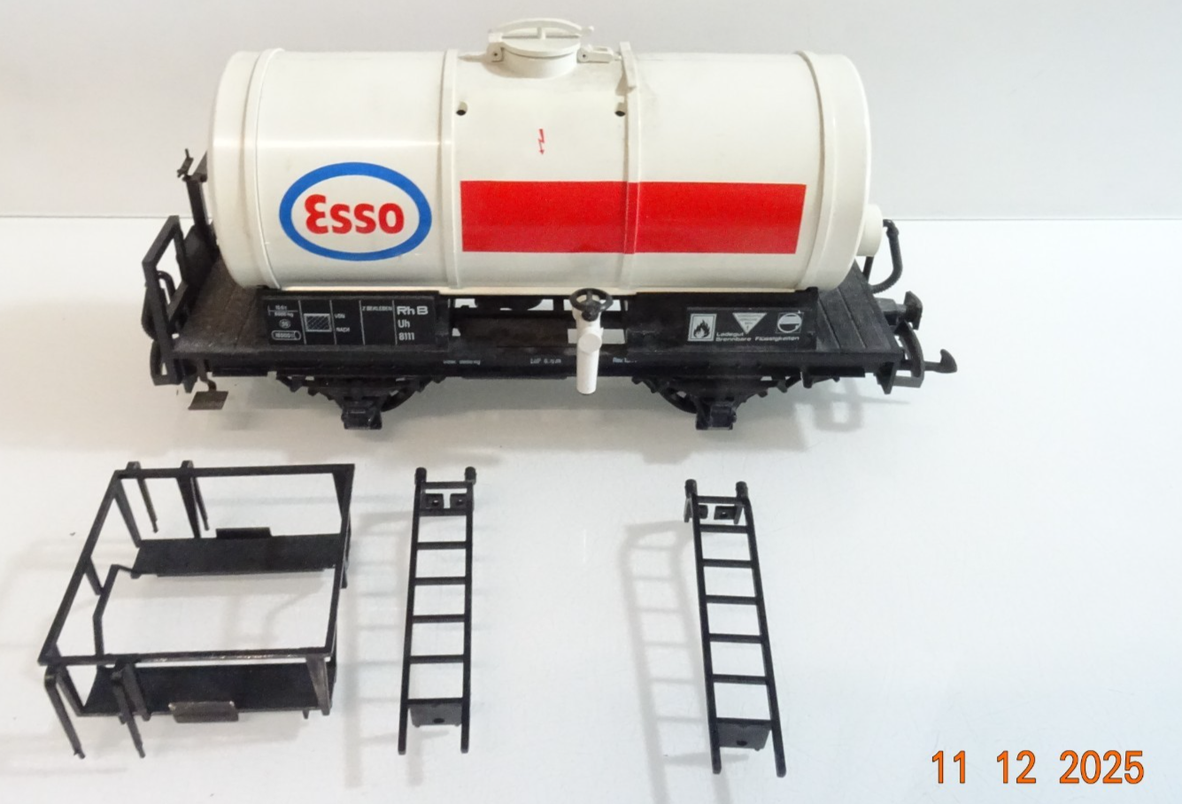 LGB Spur G 4040 Esso Kesselwagen siehe Foto PK2998 o.