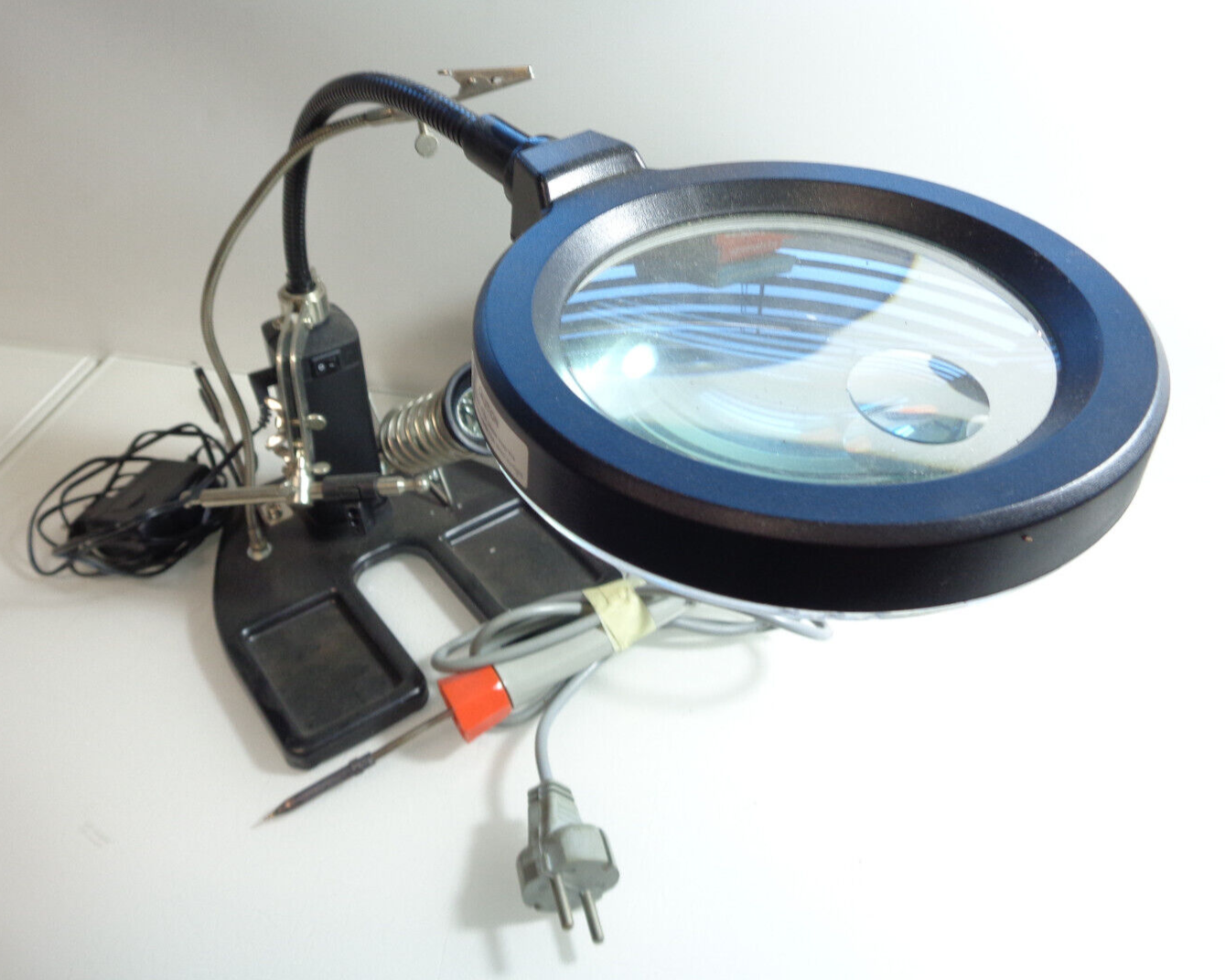 Lötstation mit Lupe von Toolcraft C1437 – Bild 4