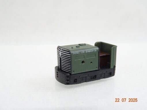 M+D H0e 82092 Jenbacher Feldbahnlok 20 Standmodell in OVP 1738 – Bild 3