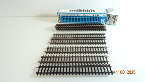 Märklin H0 2200 gerades Gleis K-Gleis 9 Stück in OVP RR2704
