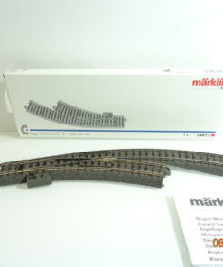 Märklin H0 24672 C-Gleis Bogenweiche rechts 360mm siehe Foto in OVP CK5132