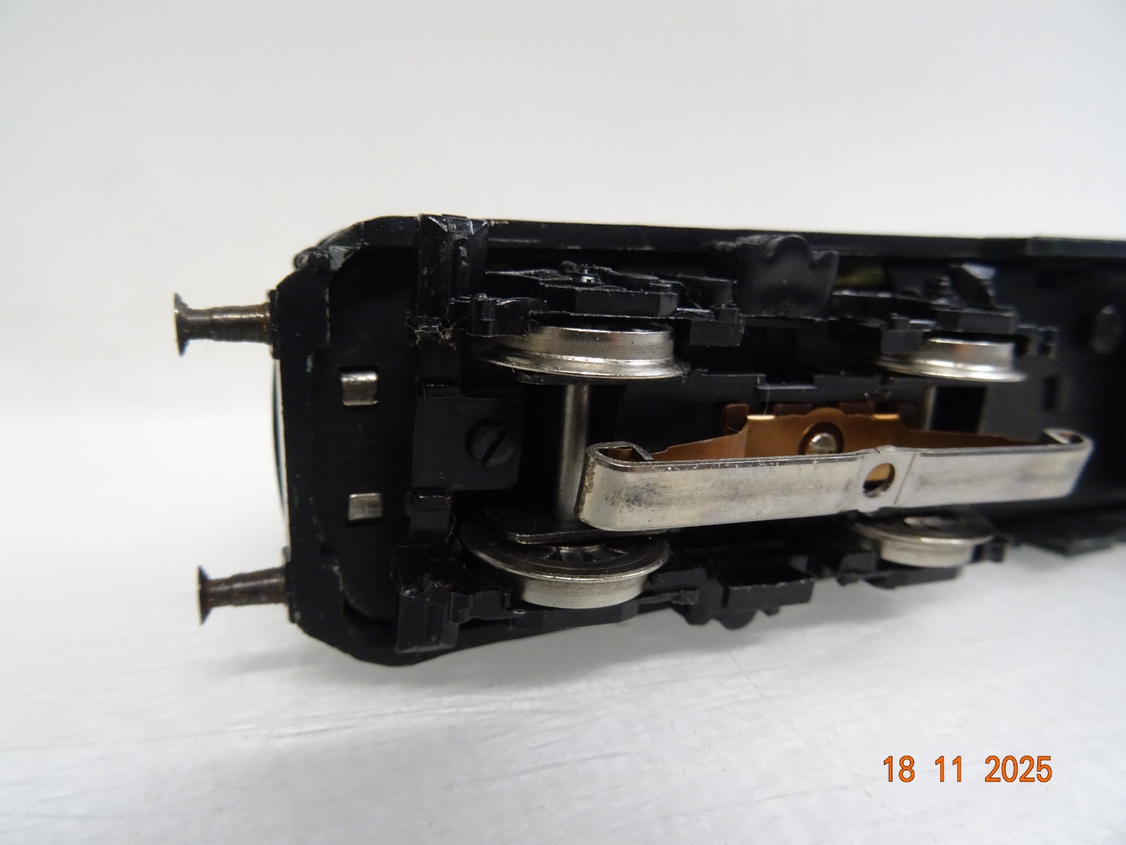 Märklin H0 3040 E-Lok BR 140 210-6 der DB JL4656 o. – Bild 6