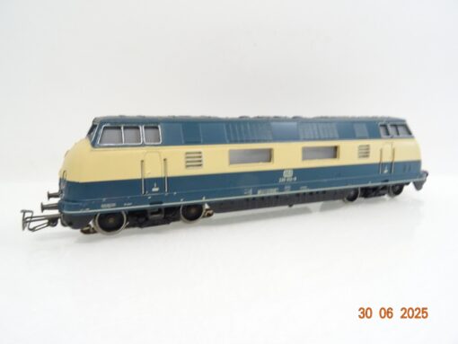 Märklin H0 3081 Diesellok BR 220 012-9 der DB JL1144 o.