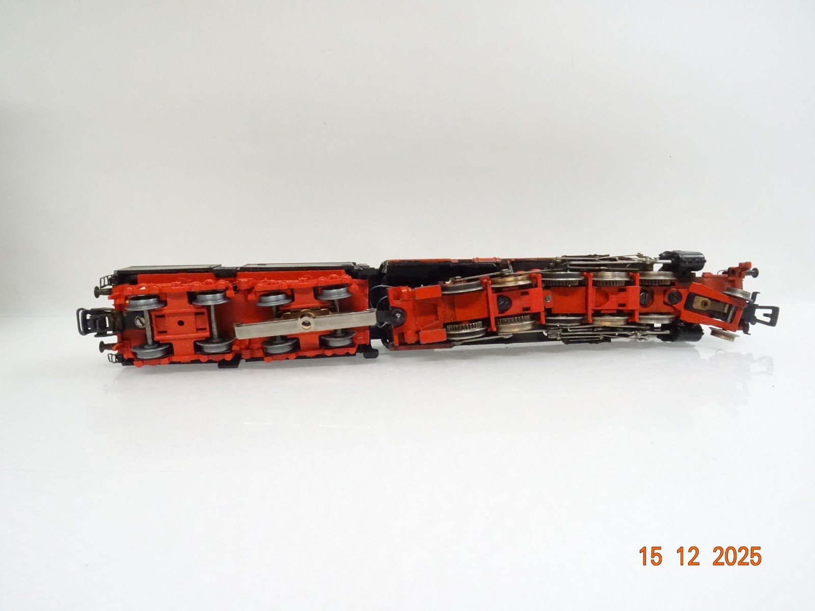Märklin H0 3084 Dampflok BR 050 082-7 der DB Kabinentender in EVP JL5107 – Bild 5