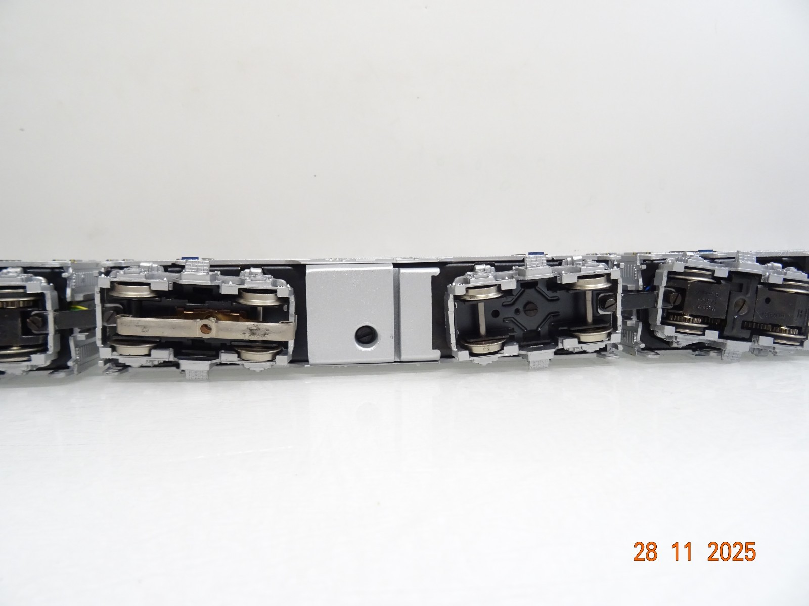 Märklin H0 3362 US Diesellok GM EMD f 7 Santa Fe Atchinson etc. in OVP JL4761 – Bild 6