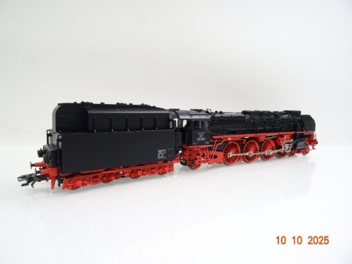 Märklin H0 39242 Dampflok BR 08 1001 der DR Mfx Sound in OVP JL3528 – Bild 4