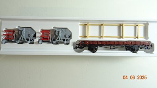 Märklin H0 45096 Rungenwagen mit Erntemaschinen der DB in OVP PR8224 – Bild 3