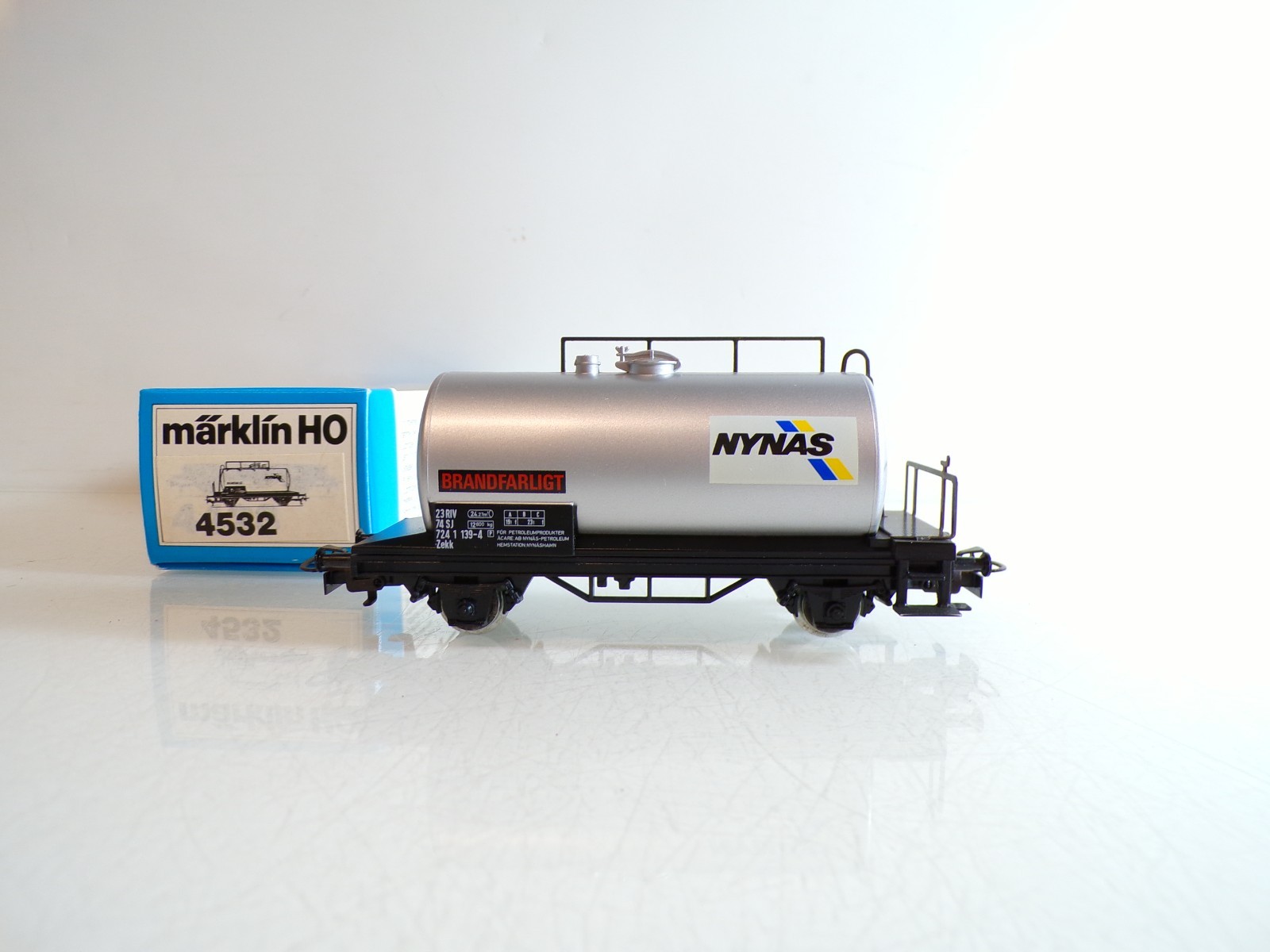 Märklin H0 4532 Kesselwagen NYNAS der SJ in OVP BH1470 – Bild 3