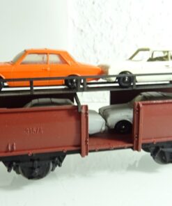 Märklin H0 4613 Autotransporterwagen mit 4 PKW Blech, siehe Foto RR2574 o.