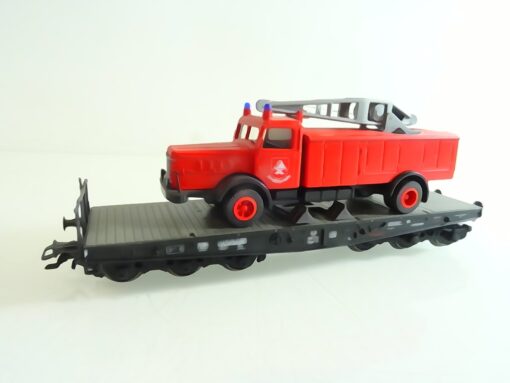 Märklin H0 48671 Schwerlast Flachwagen mit Bergekran RR2299 o.