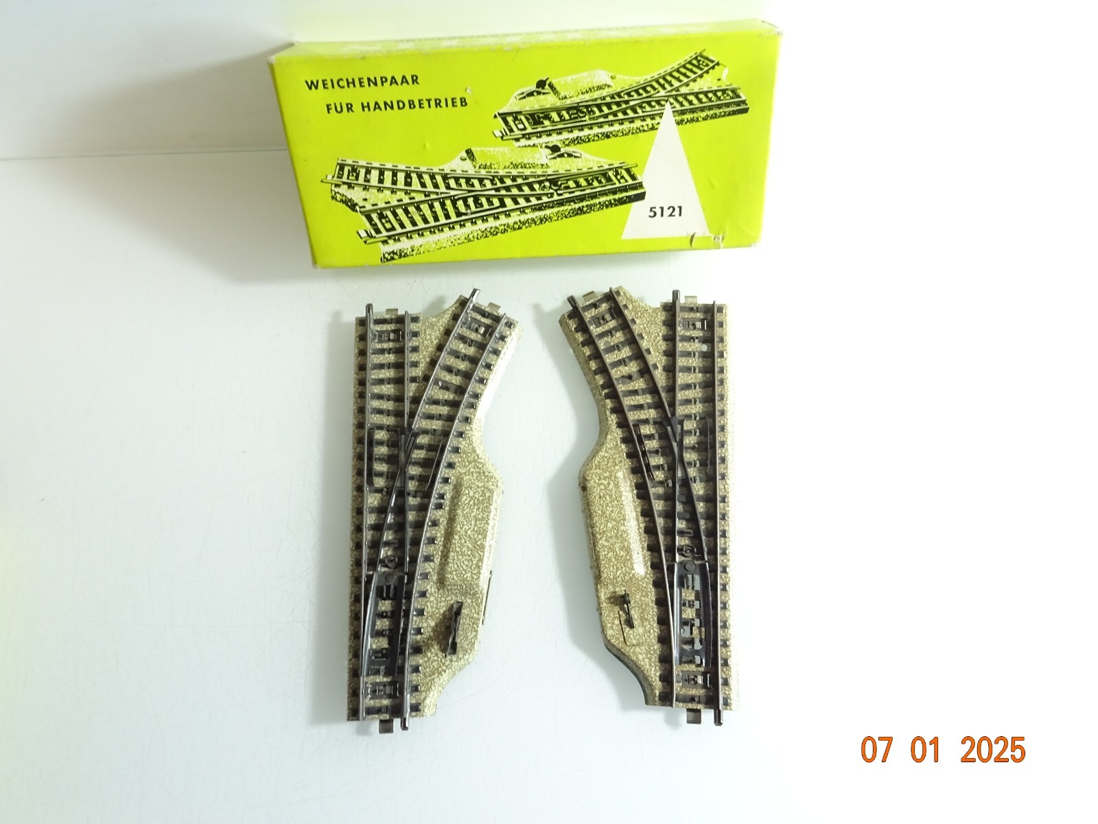 Märklin H0 5121 M-Gleis Weichenpaar für Handbetrieb in OVP CK5179