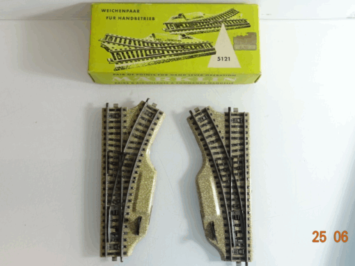 Märklin H0 5121 M-Gleis Weichenpaar für Handbetrieb in OVP CK9047