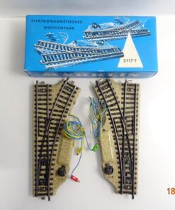 Märklin H0 M-Gleise 5118 5119 Elektro. Weichenpaar siehe Foto in OVP CK6105