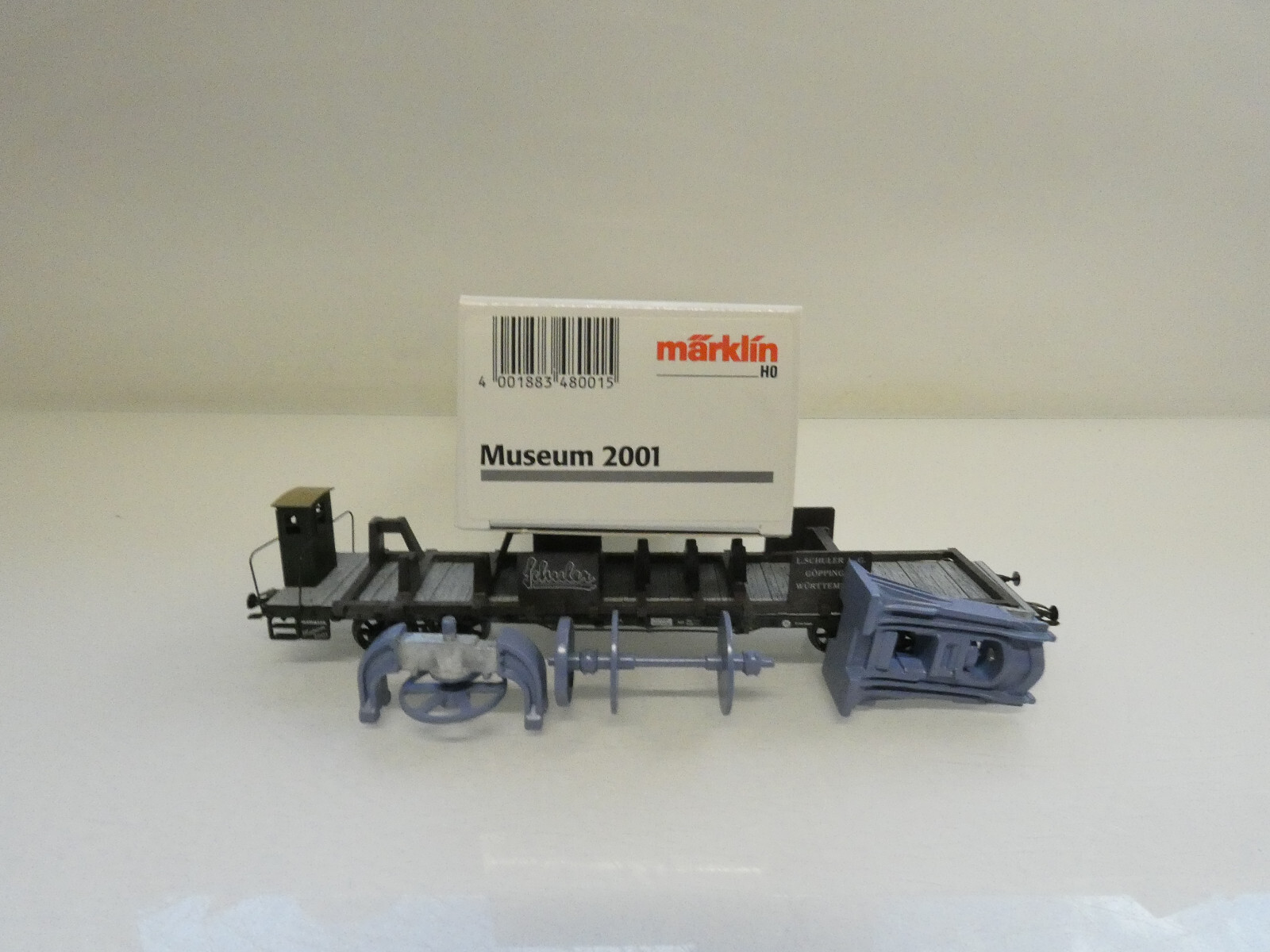 Märklin H0 Museumswagen 2001 mit Ladegut Schuler  in OVP C407