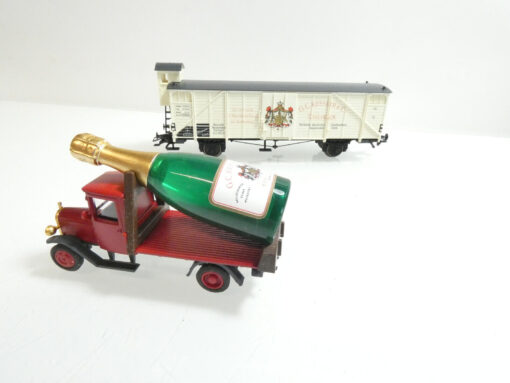 Märklin H0 Museumswagen 2002 mit Sektflasche G.C. Kessler der DR in OVP AR4530 – Bild 4