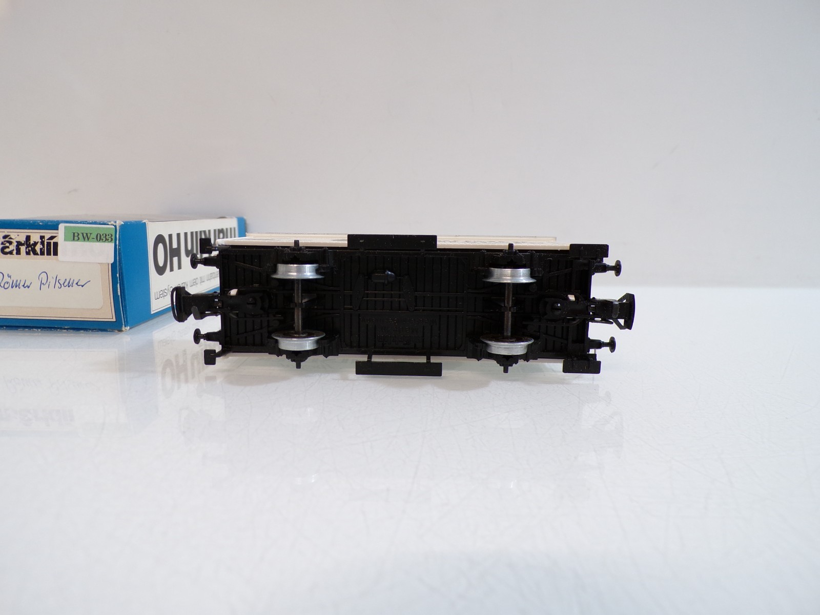 Märklin H0 gedeckter Güterwagen Römer Pilsener der DR in OVP BH1888 – Bild 4