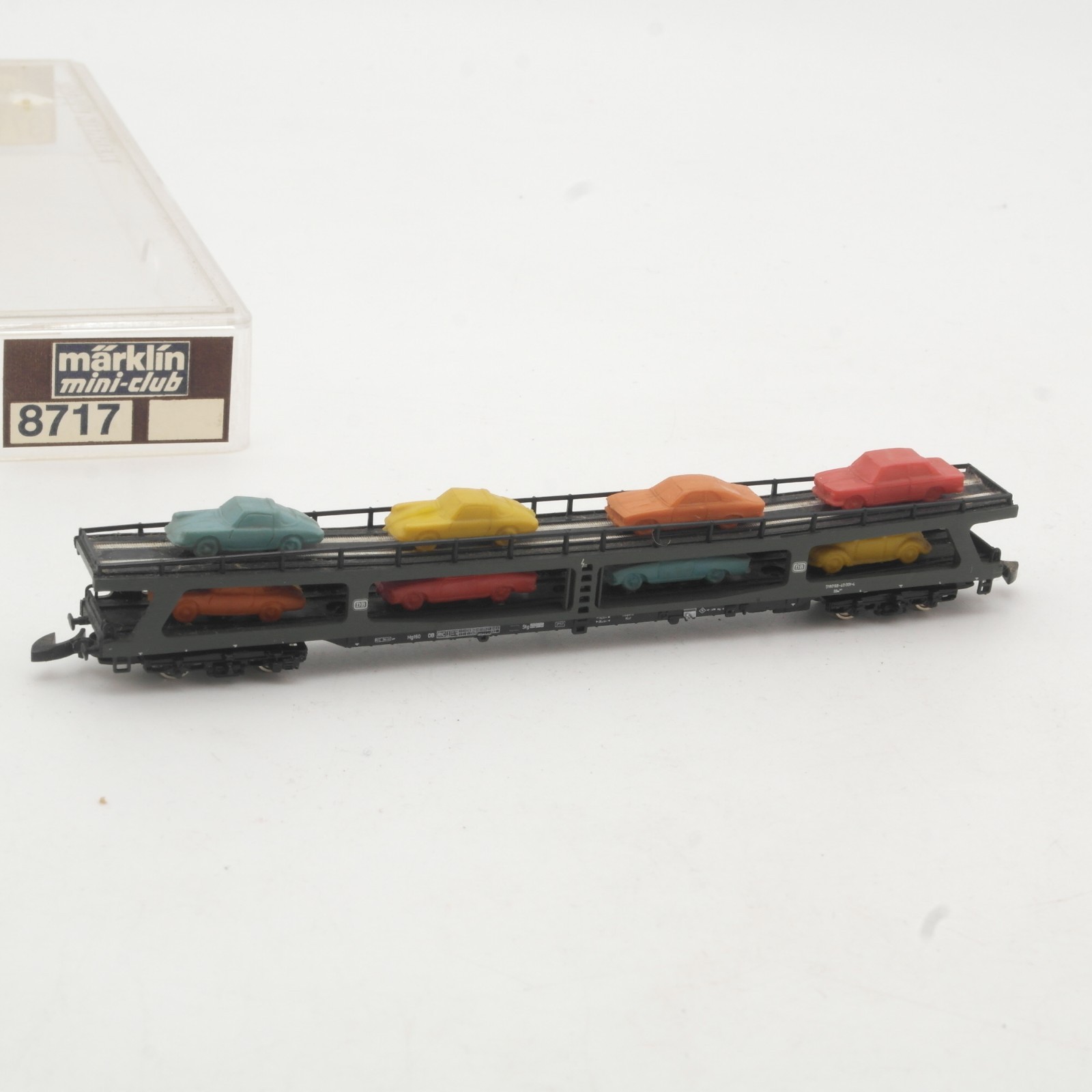 Märklin Mini-Club Z Autotransportwagen mit 8 PKW der DB in EVP RR5215