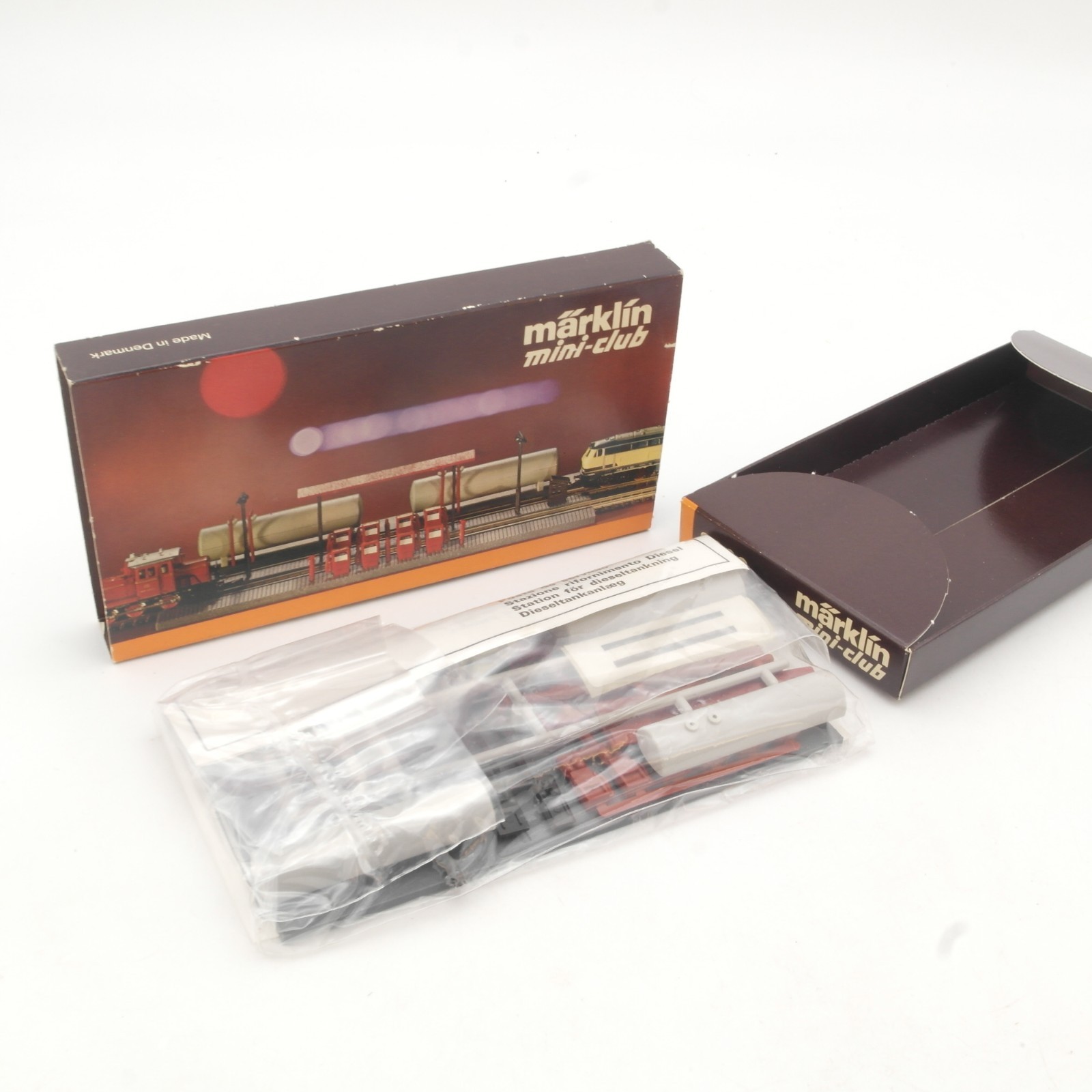 Märklin Z Bausatz 8990 Tankanlage für Dieselloks in OVP RR5436 – Bild 3