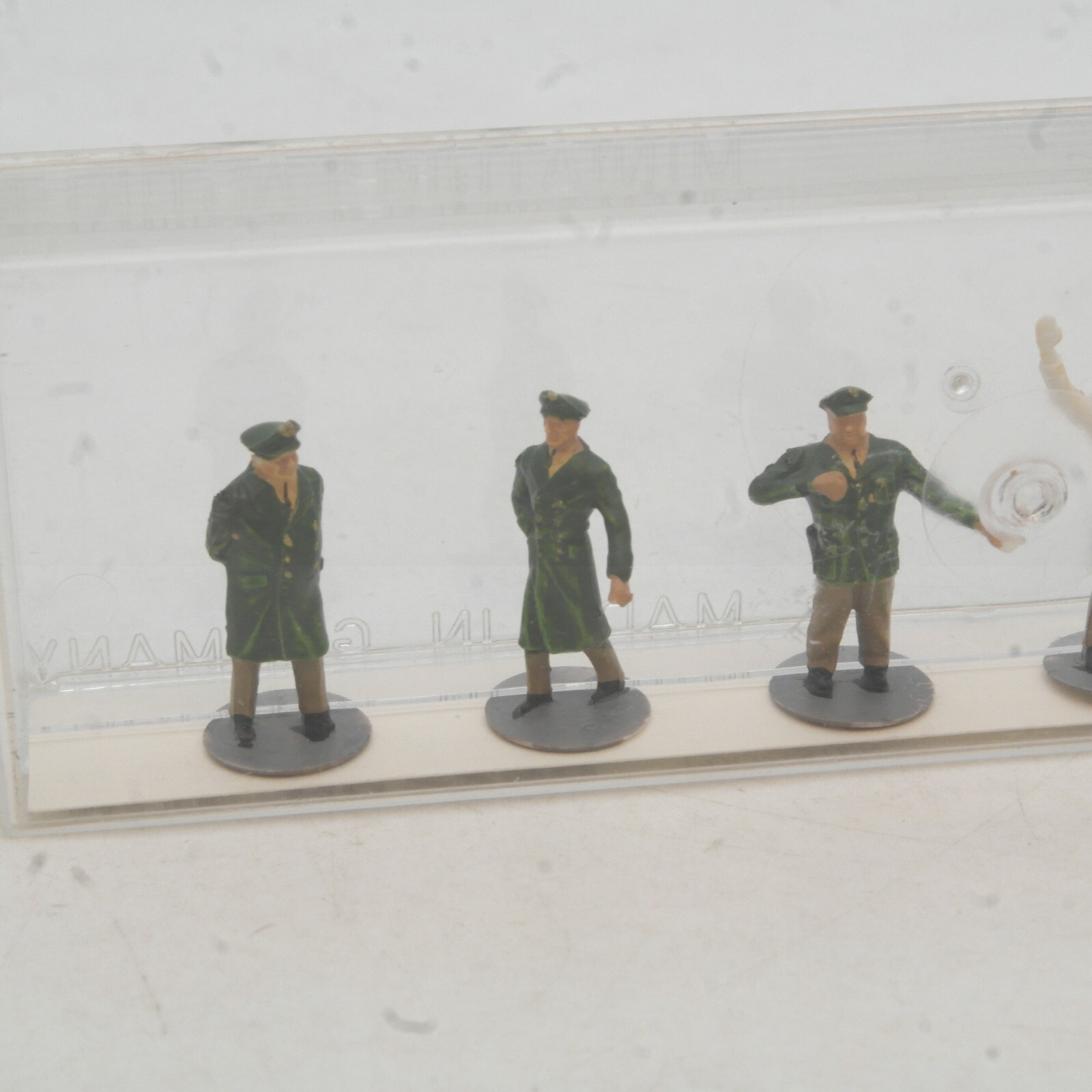 Merten H0 Figuren Set Polizisten 6 Stück in OVP RG3911 – Bild 4