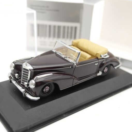 Minichamps 1:43 Mercedes Benz MB 300 S braun in OVP RR1566