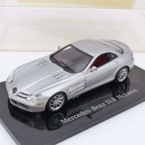 Minichamps 1:43 Mercedes Benz SLR McLaren metallic, in EVP EX2385