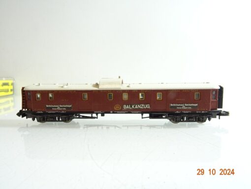 Minitrix N 13182 Gepäckwagen Balkanzug in EVP PR3631 – Bild 3