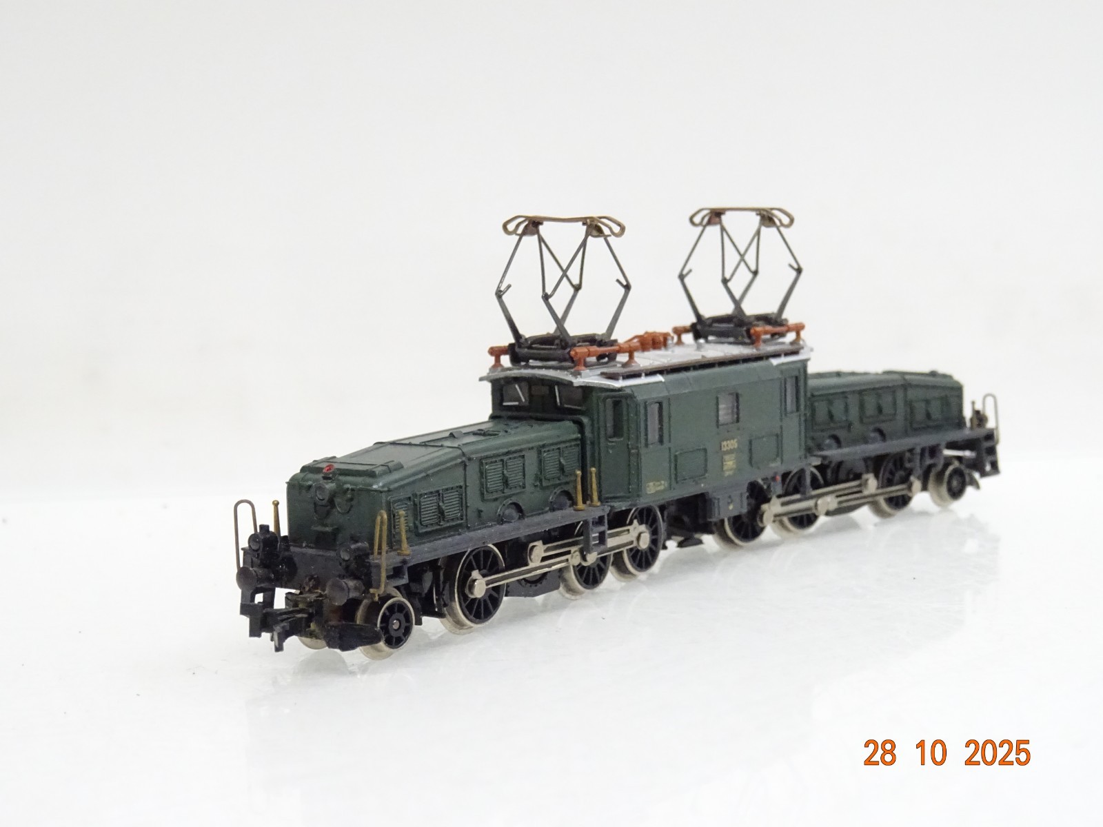 Minitrix N 2926 Schweiz E-Lok Ce 6/8 13305 Krokodil der SBB JL4666 o. – Bild 3