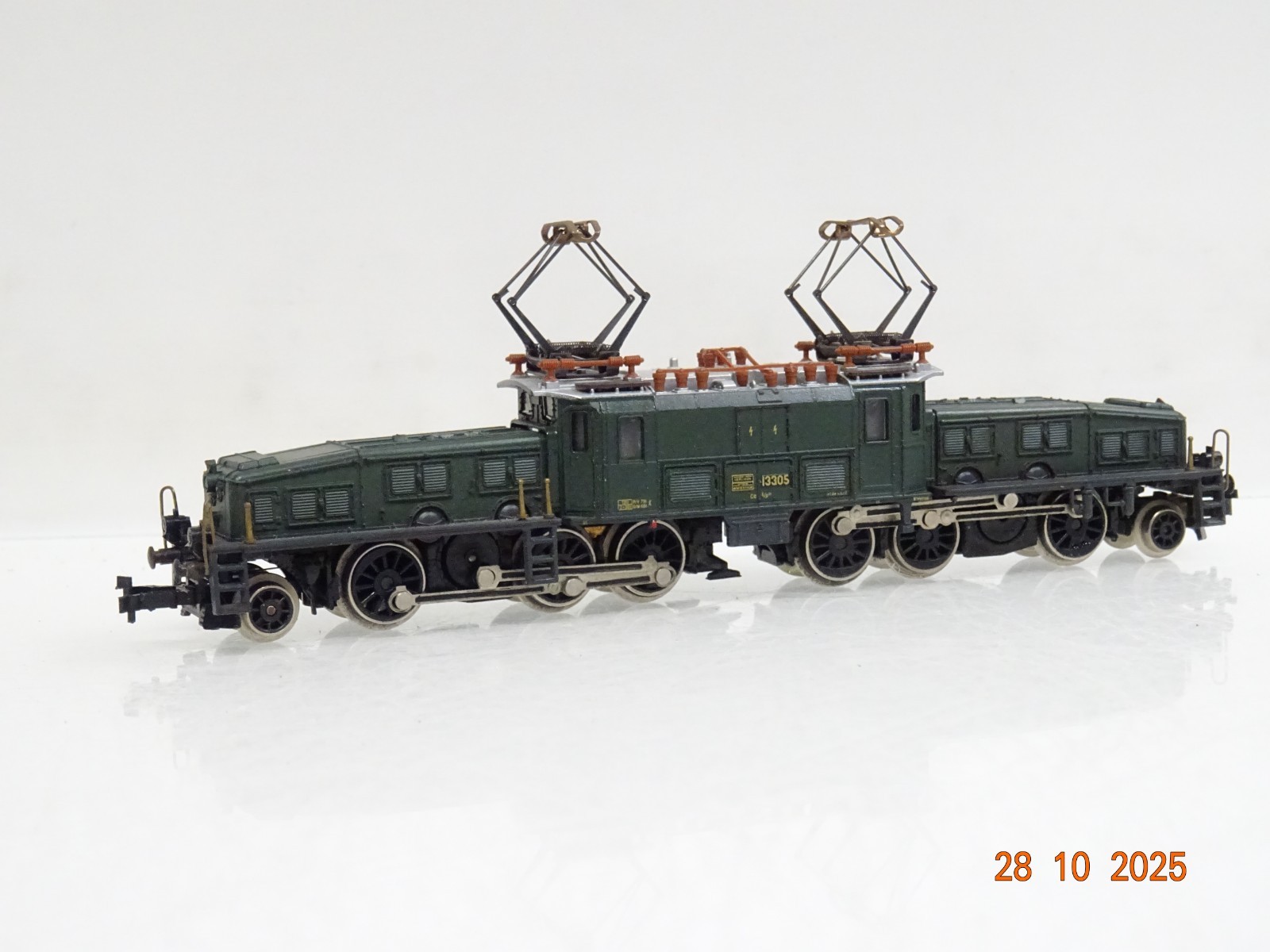 Minitrix N 2926 Schweiz E-Lok Ce 6/8 13305 Krokodil der SBB JL4666 o. – Bild 4