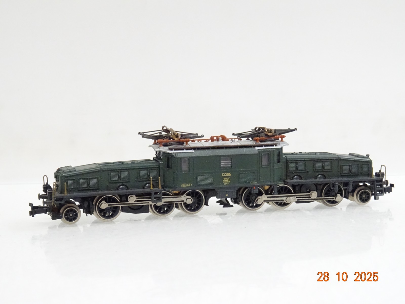 Minitrix N 2926 Schweiz E-Lok Ce 6/8 13305 Krokodil der SBB JL4666 o. – Bild 5