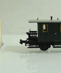Minitrix N 3002 Personenwagen Länderbahn 3.Kl.  in EVP AR7844