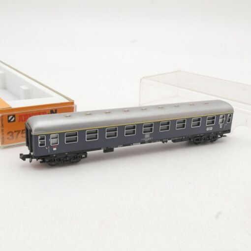 Minitrix N 3009 Schnellzugwagen 1. Klasse der DB, siehe Foto in EVP QR9975