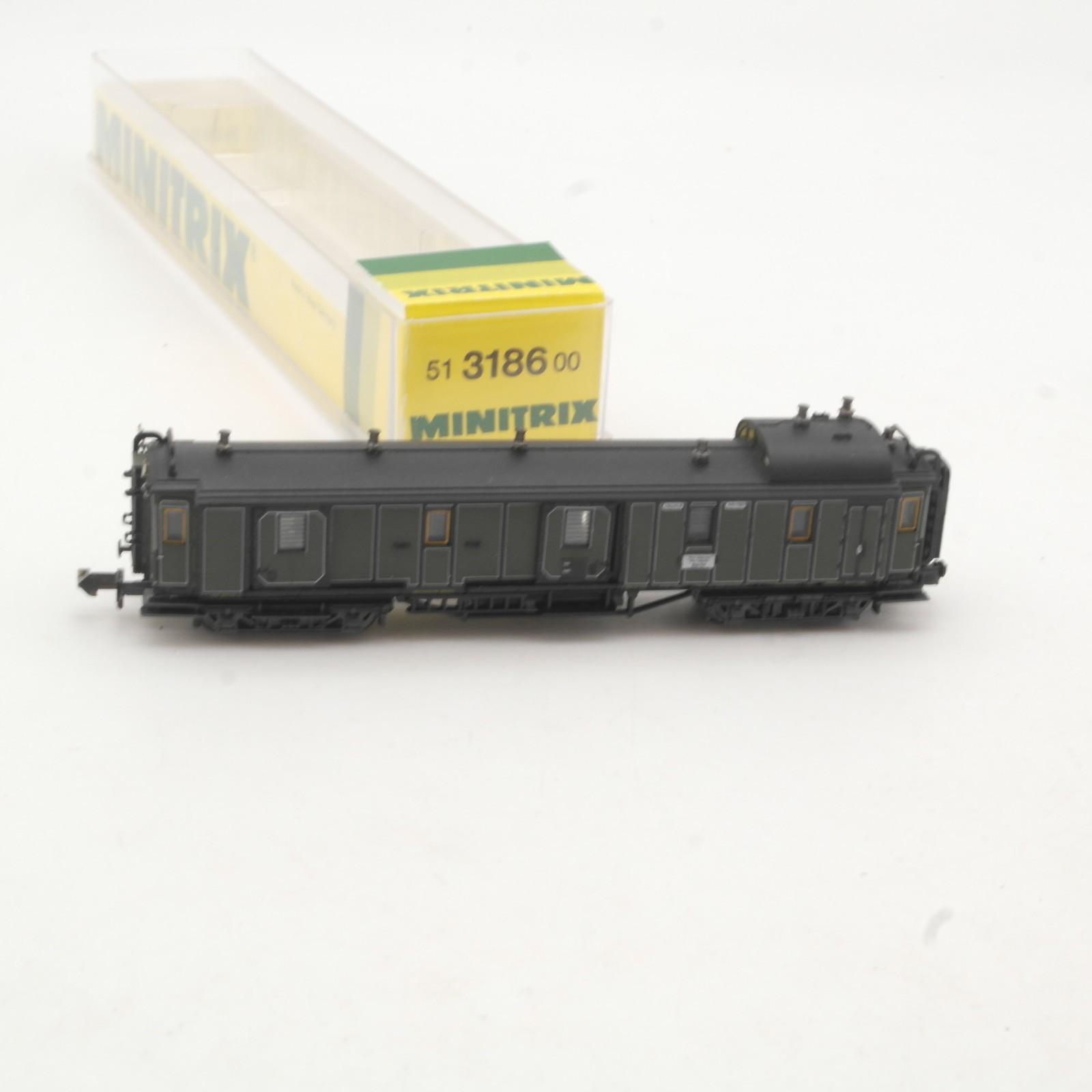 Minitrix N 51 3186 00Schnellzug Gepäckwagen der B K.Bay.Sts.B in OVP RR5328 – Bild 3