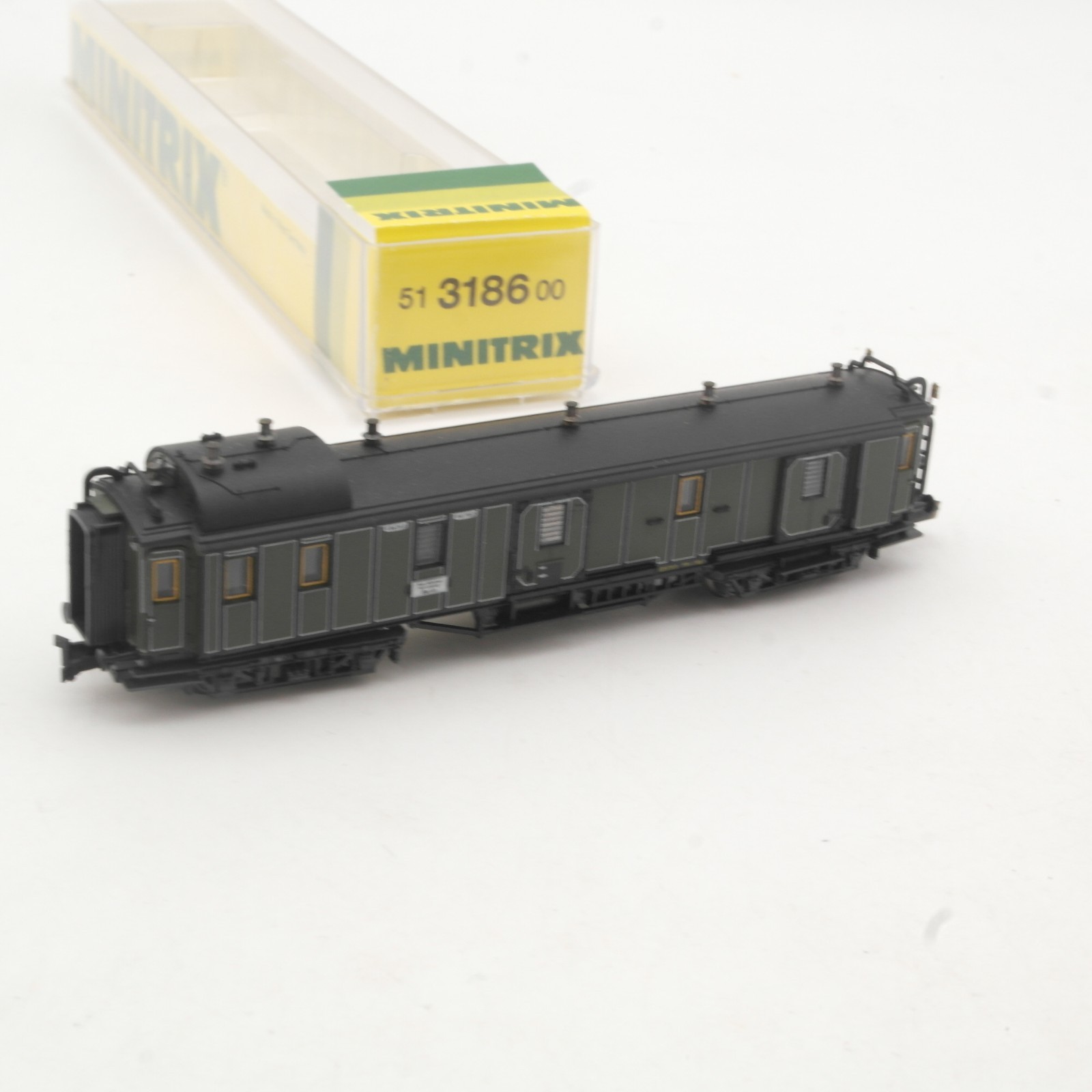 Minitrix N 51 3186 00Schnellzug Gepäckwagen der B K.Bay.Sts.B in OVP RR5328
