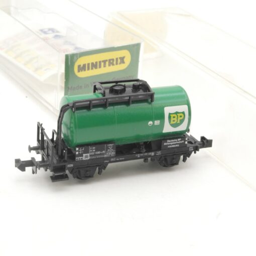 Minitrix N Kesselwagen 002 1030 BP der DB in EVP RR3923