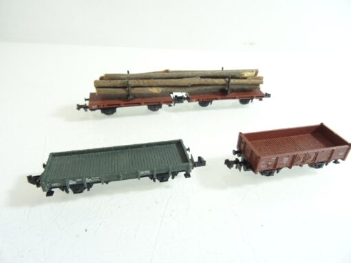 Minitrix N Konvolut Güterwagen verschieden, siehe Foto RR1010 o.