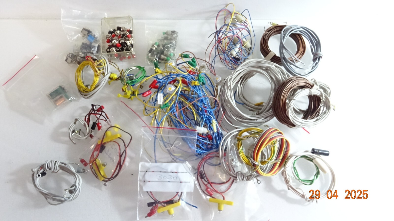 Modellbahn Konvolut Kabel u. Beleuchtung siehe Foto CK7894 o. – Bild 3