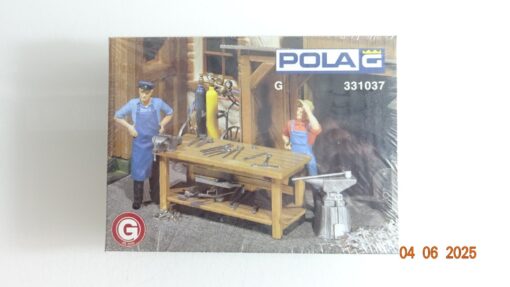 Pola G 331037 Werkbank mit Zubehör siehe Foto in OVP CK8653